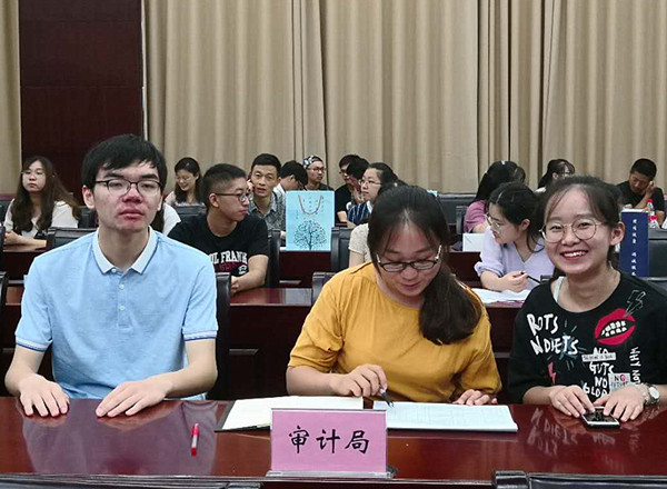 如东县审计局助力返乡大学生暑期实践活动