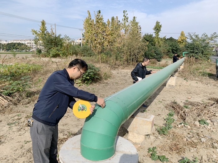 如皋审计实地核查蒸汽管道项目建设情况.jpg