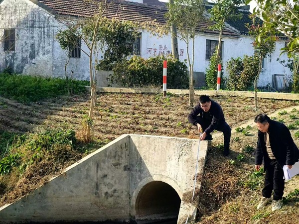 海安李堡内审关注农村水利设施建设管护情况.jpg